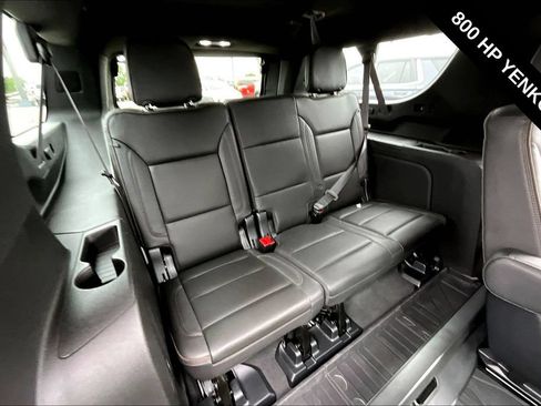 Used 2023 Chevrolet Suburban High Country AWD/4WD image 26