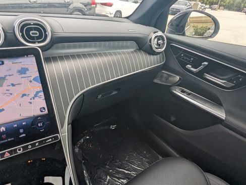 Certified 2026 Mercedes-Benz GLC 300 4MATIC image 4