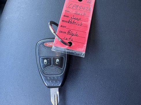 Used 2017 Jeep Patriot Sport w/ Power Value Group AWD/4WD image 24