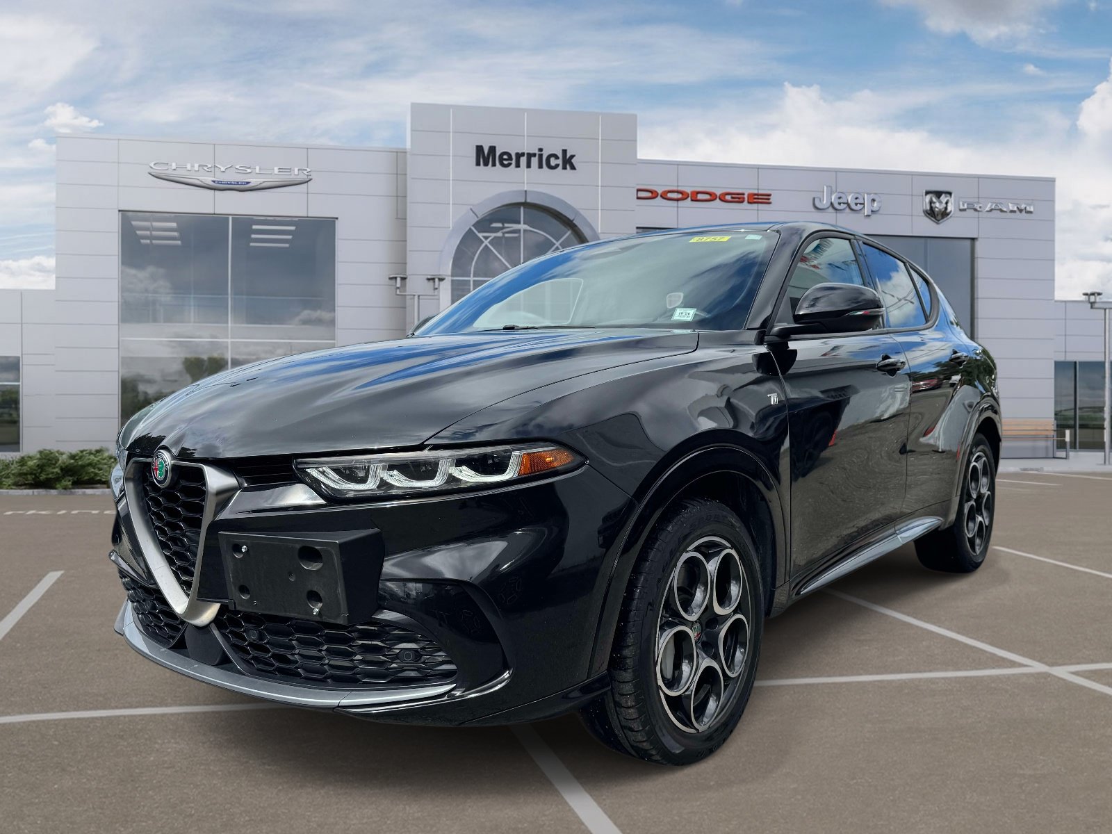 Used 2024 Alfa Romeo Tonale Ti AWD/4WD image 4