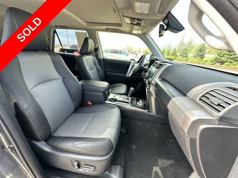 Used 2023 Toyota 4Runner SR5 Premium w/ Moonroof Package AWD/4WD image 22