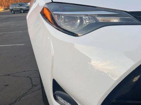 Used 2017 Toyota Corolla LE w/ LE Premium Package w/Moonroof image 6