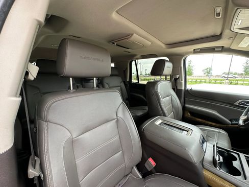 Used 2017 GMC Yukon Denali w/ Open Road Package AWD/4WD image 23