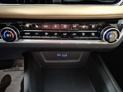 New 2026 Chevrolet Equinox ACTIV w/ Convenience Package III image 27