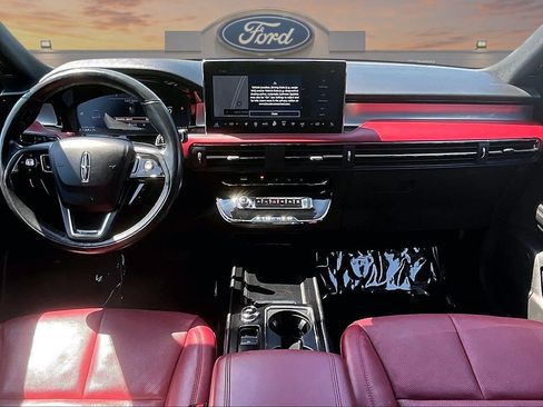 Used 2023 Lincoln Corsair Reserve w/ Equipment Group 201A AWD/4WD image 16