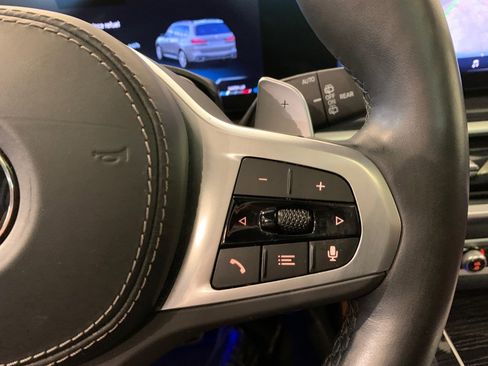 Used 2024 BMW X7 xDrive40i w/ Executive Package image 23