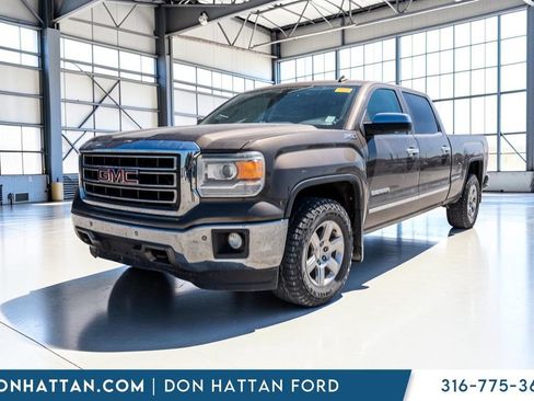 Used 2014 GMC Sierra 1500 SLT w/ SLT Preferred Package AWD/4WD image 26