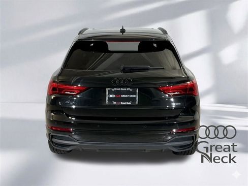 Used 2025 Audi Q3 2.0T Premium Plus w/ Premium Plus Package image 23