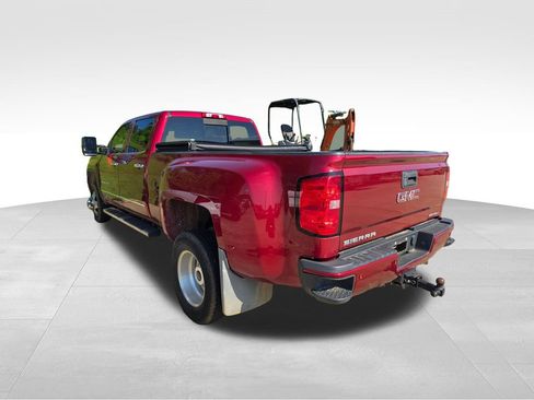Used 2018 GMC Sierra 3500 Denali w/ Duramax Plus Package AWD/4WD image 12