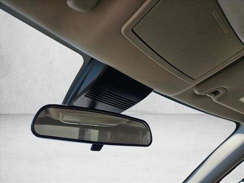 Used 2024 Nissan Altima 2.5 SV FWD image 20