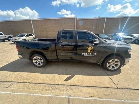 Used 2022 RAM 1500 Big Horn AWD/4WD image 2
