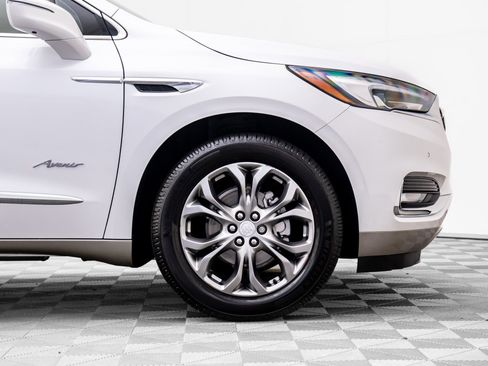 Used 2019 Buick Enclave Avenir w/ Avenir Technology Package image 34