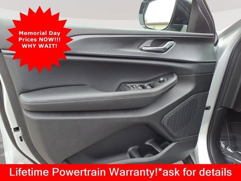 New 2025 Jeep Grand Cherokee L Limited w/ Luxury Tech Group II AWD/4WD image 9
