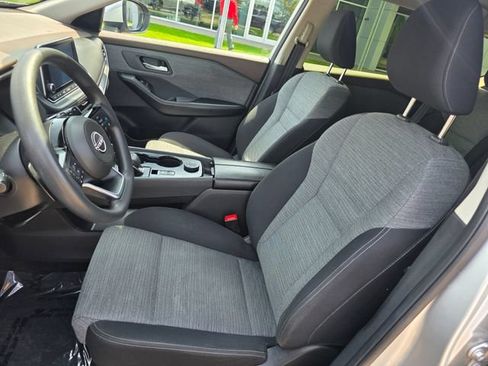 Used 2023 Nissan Rogue SV AWD/4WD image 24