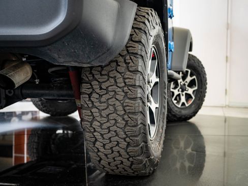 Used 2022 Jeep Wrangler Sport S image 42