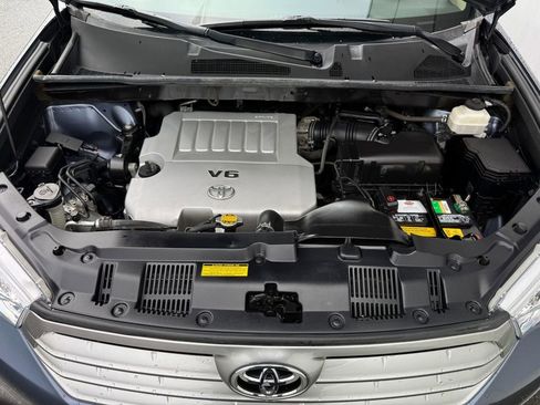 Used 2012 Toyota Highlander SE w/ Tow Pkg image 22