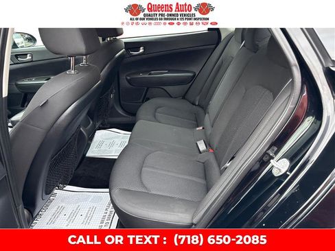Used 2020 Kia Optima LX image 11