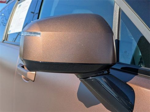 Used 2025 Hyundai Santa Fe Calligraphy image 13