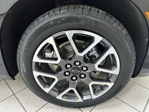 Certified 2025 Chevrolet Blazer RS w/ Enhanced Convenience Package image 13