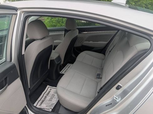 Used 2020 Hyundai Elantra SEL FWD image 4