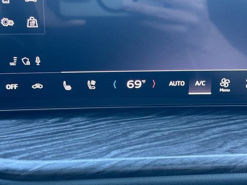 Used 2025 Audi Q5 Premium Plus w/ Premium Plus image 29