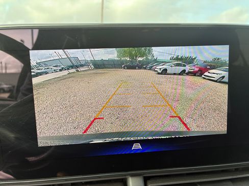 Used 2025 Chevrolet Trax LT w/ LT Convenience Package image 22