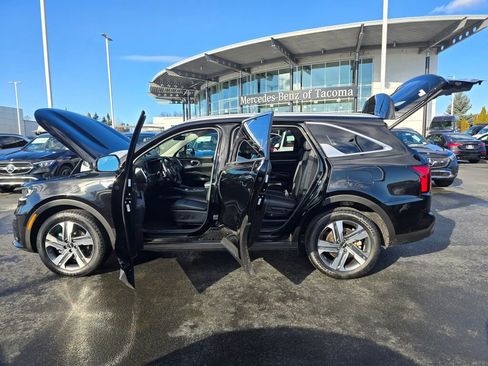 Used 2023 Kia Sorento EX image 13
