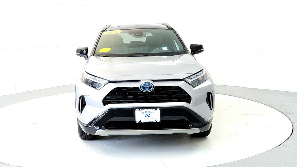 Certified 2024 Toyota RAV4 XSE w/ Advanced Technology Package AWD/4WD image 8