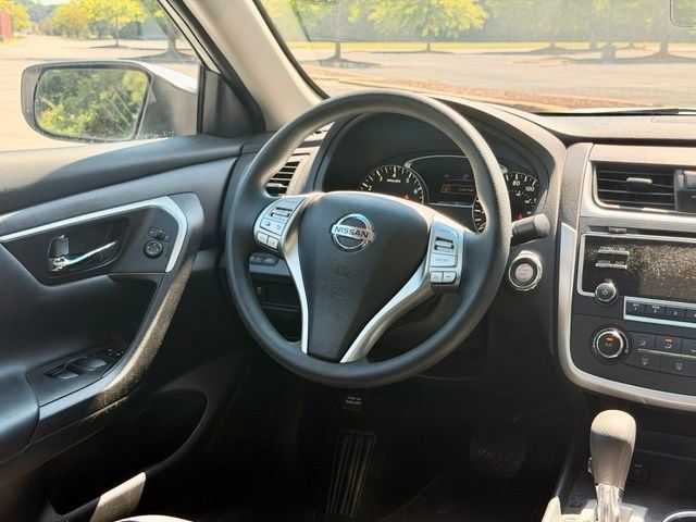 Used 2018 Nissan Altima 2.5 S FWD image 20