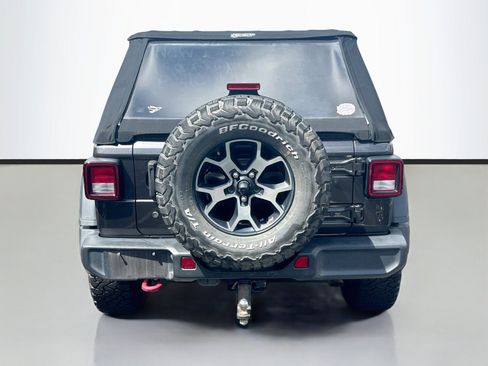 Used 2018 Jeep Wrangler Unlimited Rubicon AWD/4WD image 6