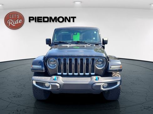 Used 2023 Jeep Wrangler Unlimited Sahara w/ Cold Weather Group AWD/4WD image 2