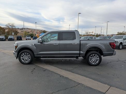 Used 2025 Ford F150 Lariat w/ Equipment Group 501A Mid image 7