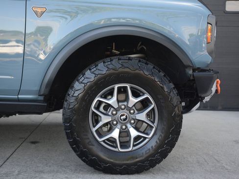 Used 2023 Ford Bronco Badlands AWD/4WD image 11