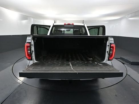 Used 2018 GMC Sierra 1500 Denali AWD/4WD image 44