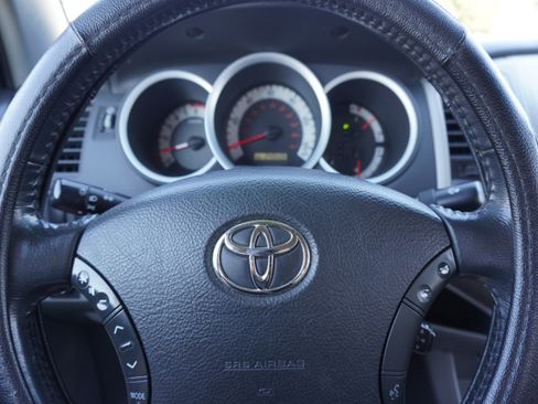 Used 2011 Toyota Tacoma Base w/ SR5 Pkg #2 w/JBL Audio image 21