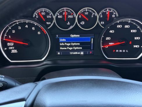 Used 2022 Chevrolet Silverado 1500 LT w/ Z71 Off-Road Package AWD/4WD image 31