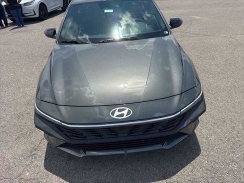 New 2026 Hyundai Elantra Sport FWD image 4