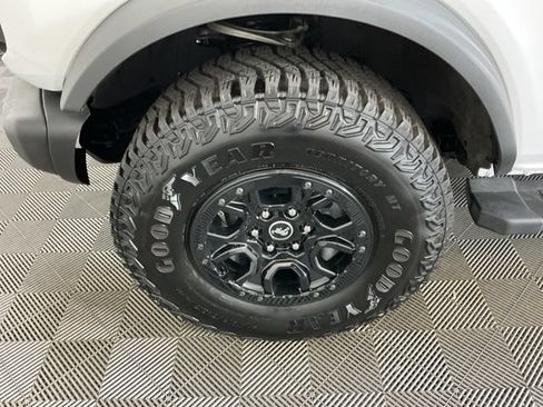 Certified 2023 Ford Bronco Wildtrak AWD/4WD image 32