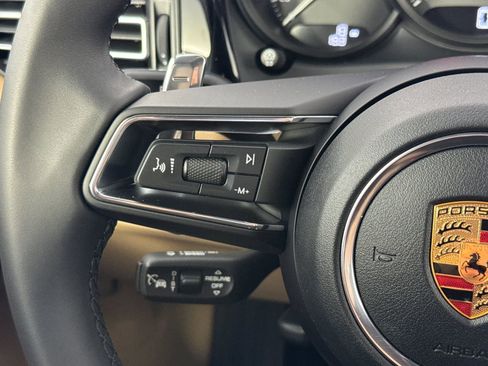 New 2026 Porsche Macan image 27