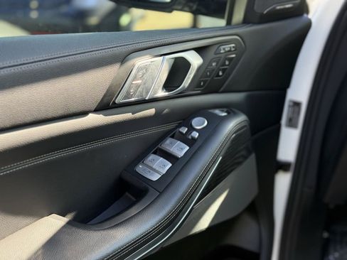 Used 2019 BMW X7 xDrive40i AWD/4WD image 12