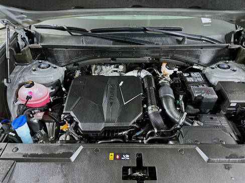 Used 2025 Hyundai Santa Fe SEL image 33