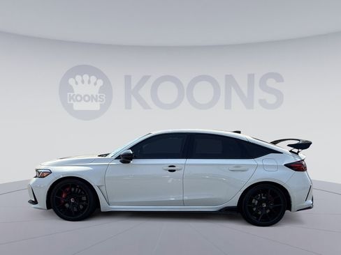 Used 2025 Honda Civic Type R image 2