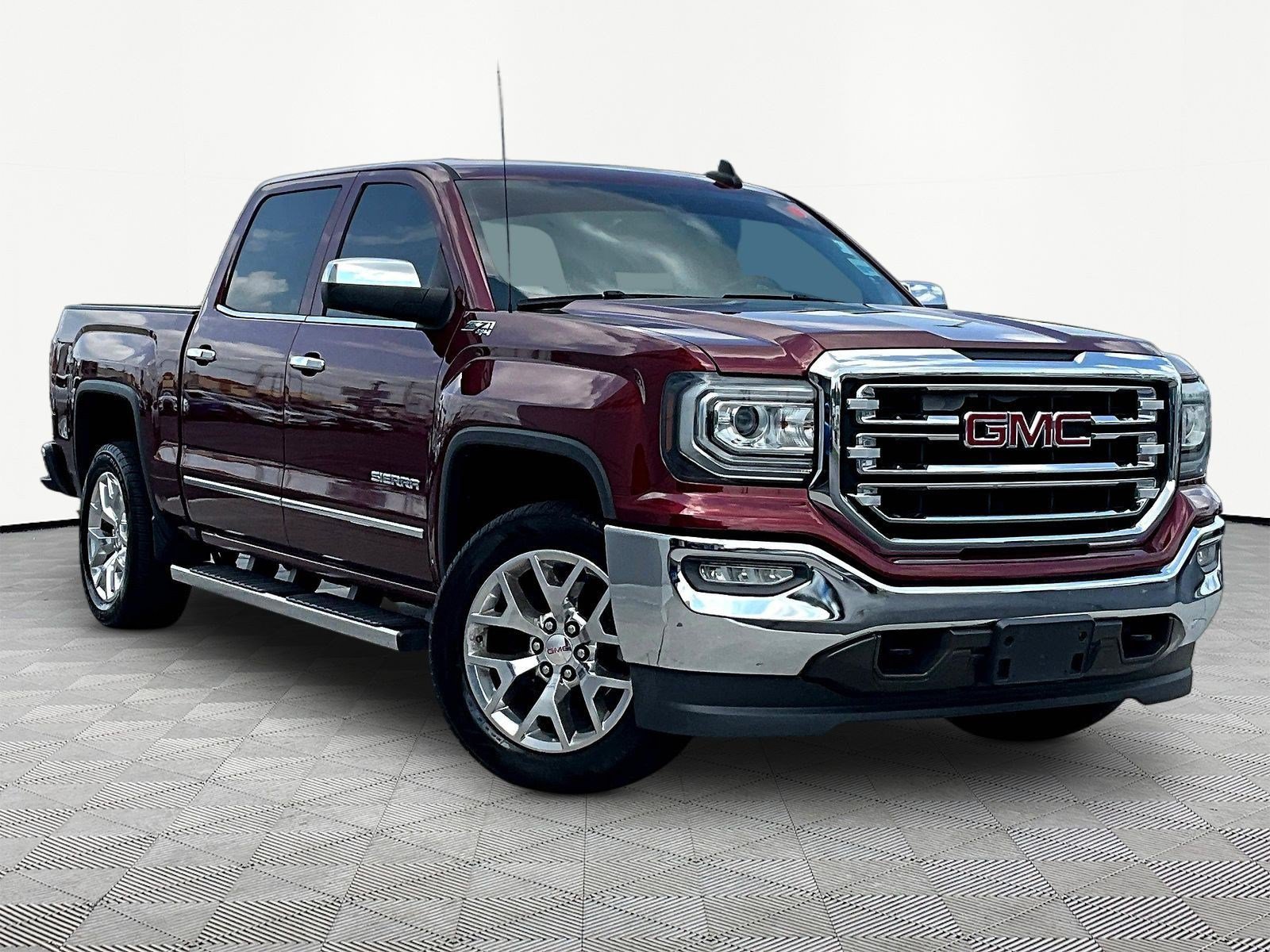 Used 2017 GMC Sierra 1500 SLT w/ SLT Premium Package AWD/4WD image 3