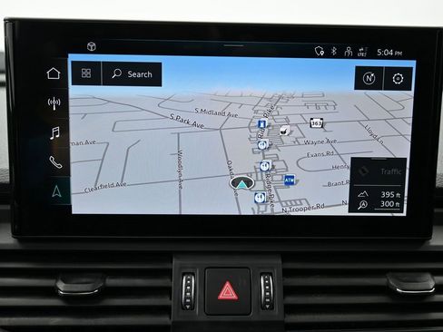 Used 2023 Audi SQ5 Prestige w/ Prestige Package image 24