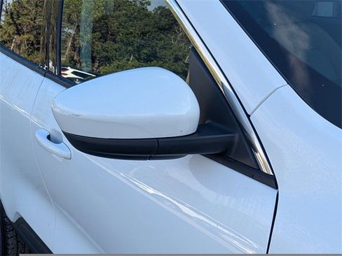 Used 2021 Ford Escape SE image 10