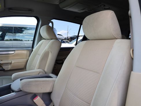Used 2013 Nissan Armada SV image 6
