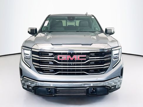 Used 2023 GMC Sierra 1500 SLT w/ SLT Premium Plus Package RWD image 8