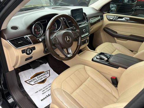 Used 2018 Mercedes-Benz GLE 350 w/ Premium 1 Package image 15