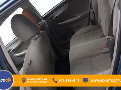 Used 2013 Toyota Corolla LE FWD image 14