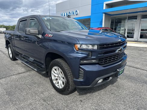 Certified 2020 Chevrolet Silverado 1500 RST AWD/4WD image 2